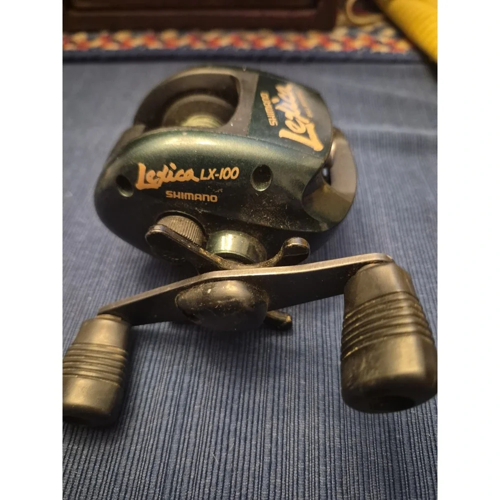 Shimano LEXICA LX 100 BAITCAST FISHING REEL